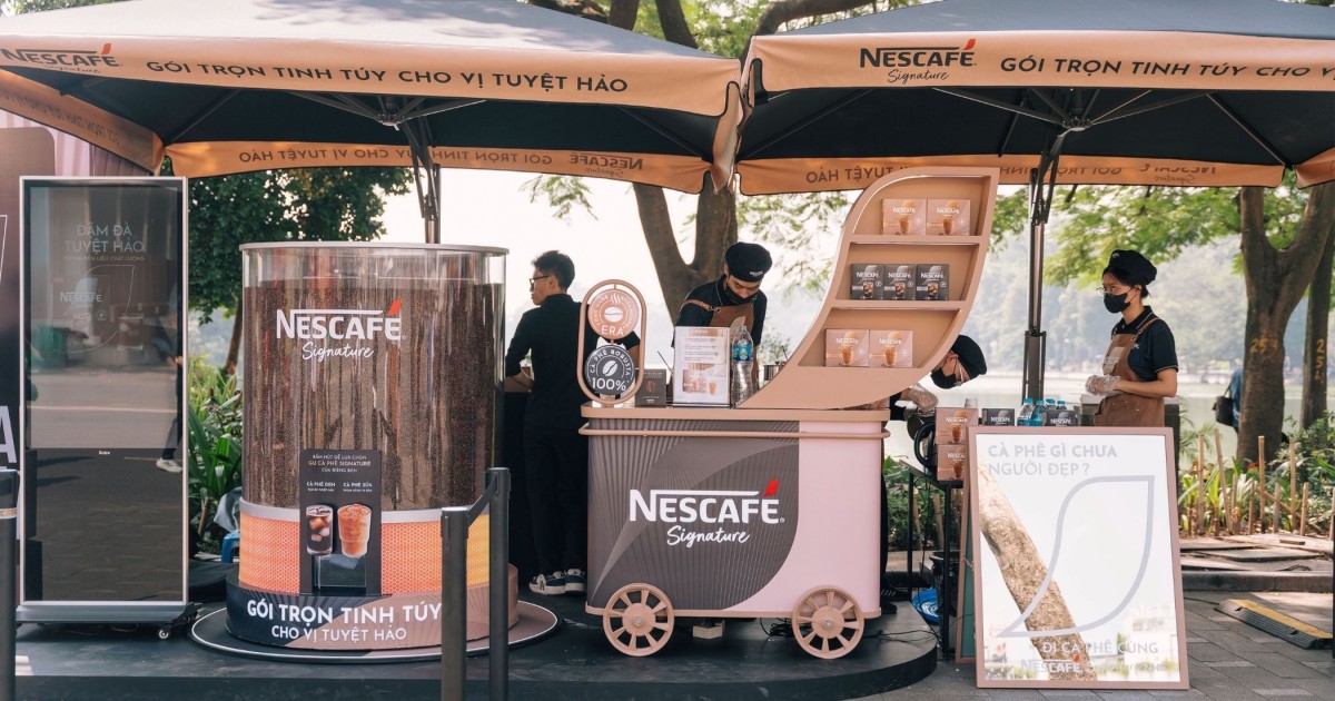 NESCAFÉ - “Sao không đi cà phê tại nhà?”: Cách NESCAFÉ Signature khai thác insight quen thuộc thành chiến dịch sáng tạo khác biệt