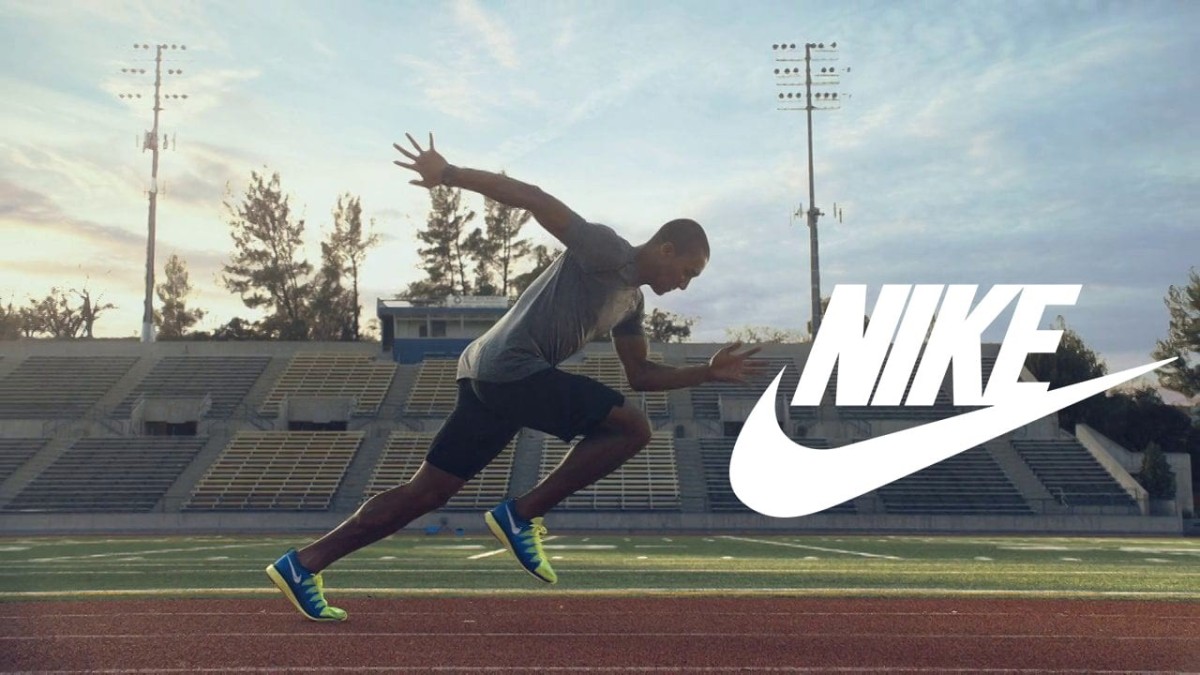 TV l&agrave; một trong những h&igrave;nh thức truyền th&ocirc;ng phổ biến của Nike 