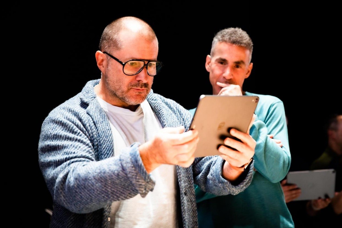 Jony Ive đóng vai trò dẫn dắt thiết kế cho OpenAI thông qua LoveFrom.