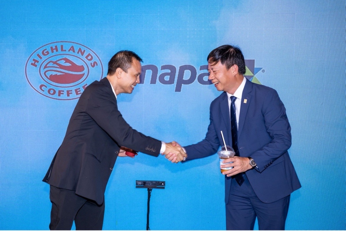 Highlands Coffee bắt tay NAPAS: Hiện đại hoá và nâng cao trải nghiệm cà phê Việt