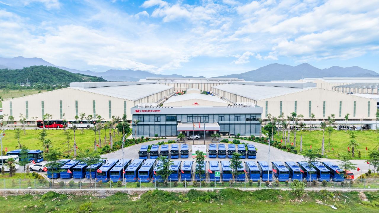 Kim Long Motor tiên phong chuẩn mực mới cho xe buýt điện đô thị Việt Nam