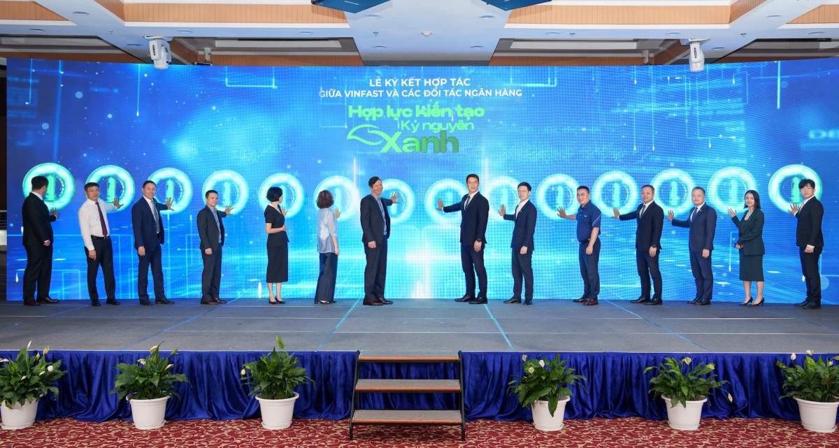 Brand Updates W31/2025: Google hợp tác với Zalo, Techcombank thành lập công ty bảo hiểm nhân thọ