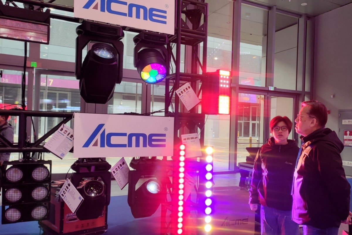 “Thần đèn” event Trung Quốc: 5 loại đèn mà agency đã sử dụng cho “bữa tiệc” thị giác