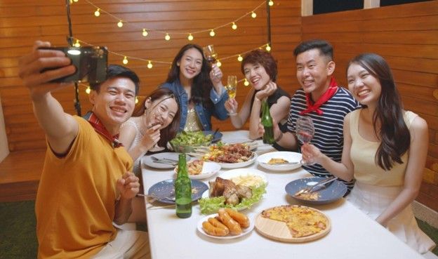 Kỷ nguyên mới của sự cân bằng : Cách giới trẻ tái định nghĩa văn hóa điều độ
