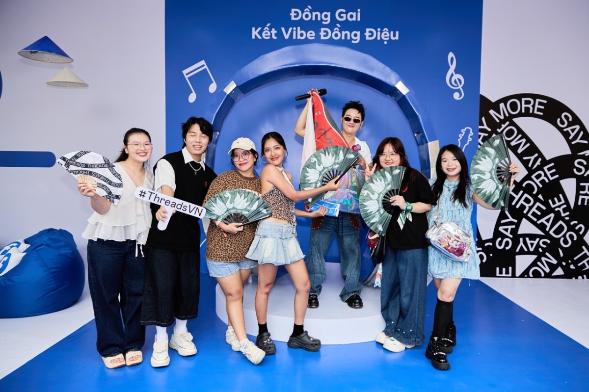 Facebook và Threads mang không gian trải nghiệm đến concert “Anh trai vượt ngàn chông gai”