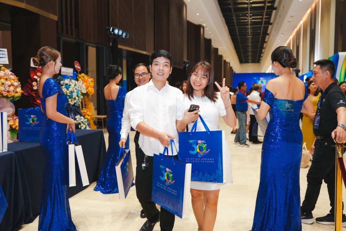 Sơn TOA Việt Nam kể câu chuyện 30 năm “Sơn ước mơ, Dựng tương lai”