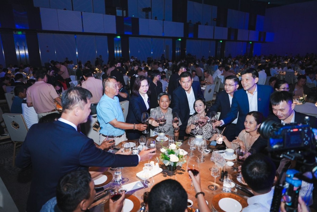 Sơn TOA Việt Nam kể câu chuyện 30 năm “Sơn ước mơ, Dựng tương lai”