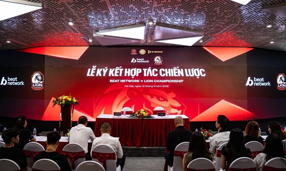 Lễ k&yacute; kết hợp t&aacute;c chiến lược 