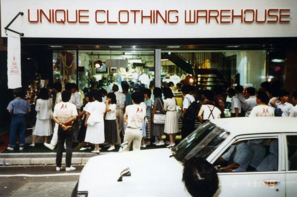 UNIQLO – Cách một thương hiệu tối giản vươn mình giữa các “gã khổng lồ” làng thời trang