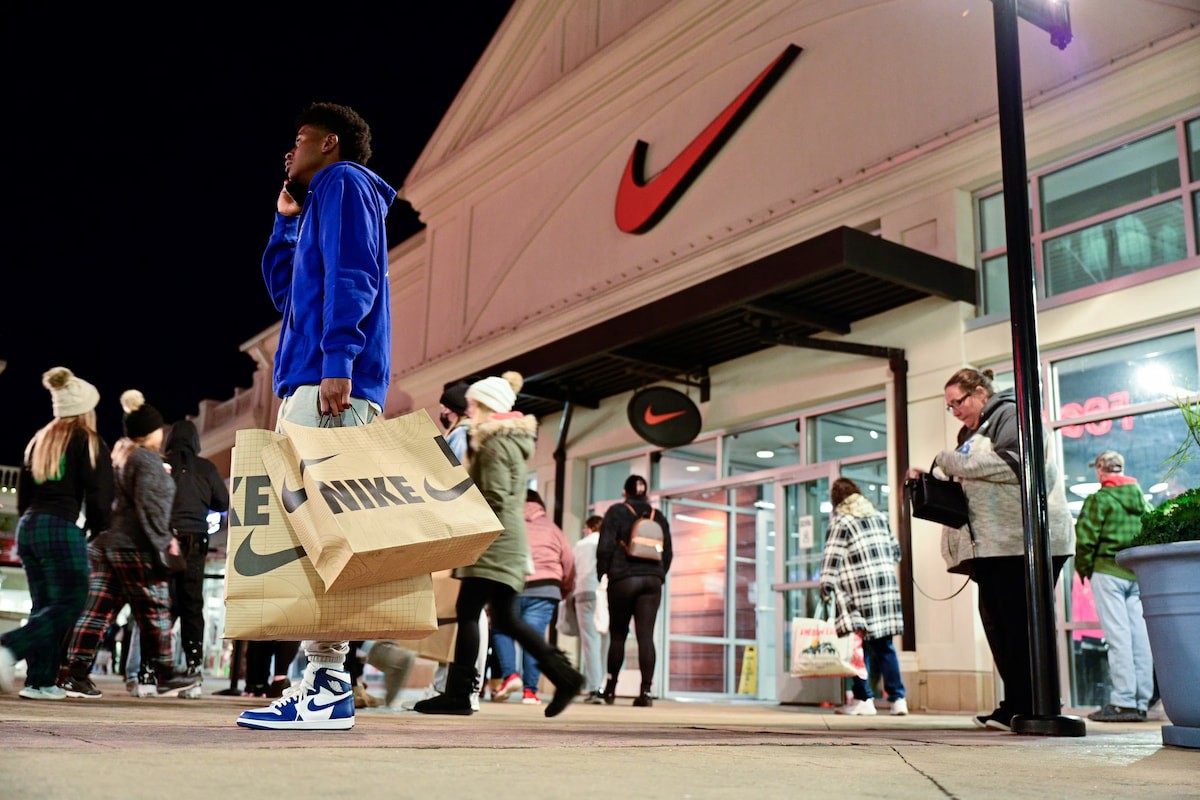 Nike làm mới khẩu hiệu biểu tượng “Just Do It” để chinh phục thế hệ Z và Alpha
