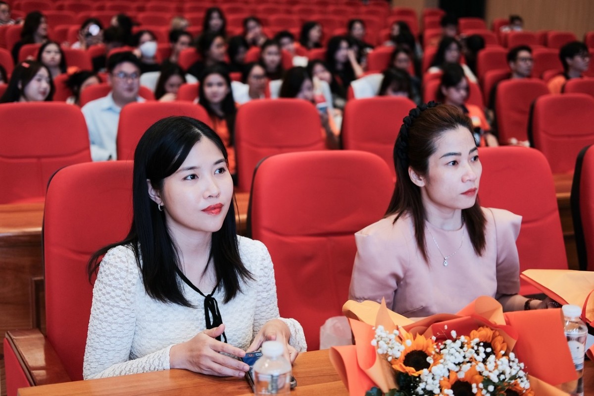 Kompa đồng hành cùng thế hệ truyền thông trẻ