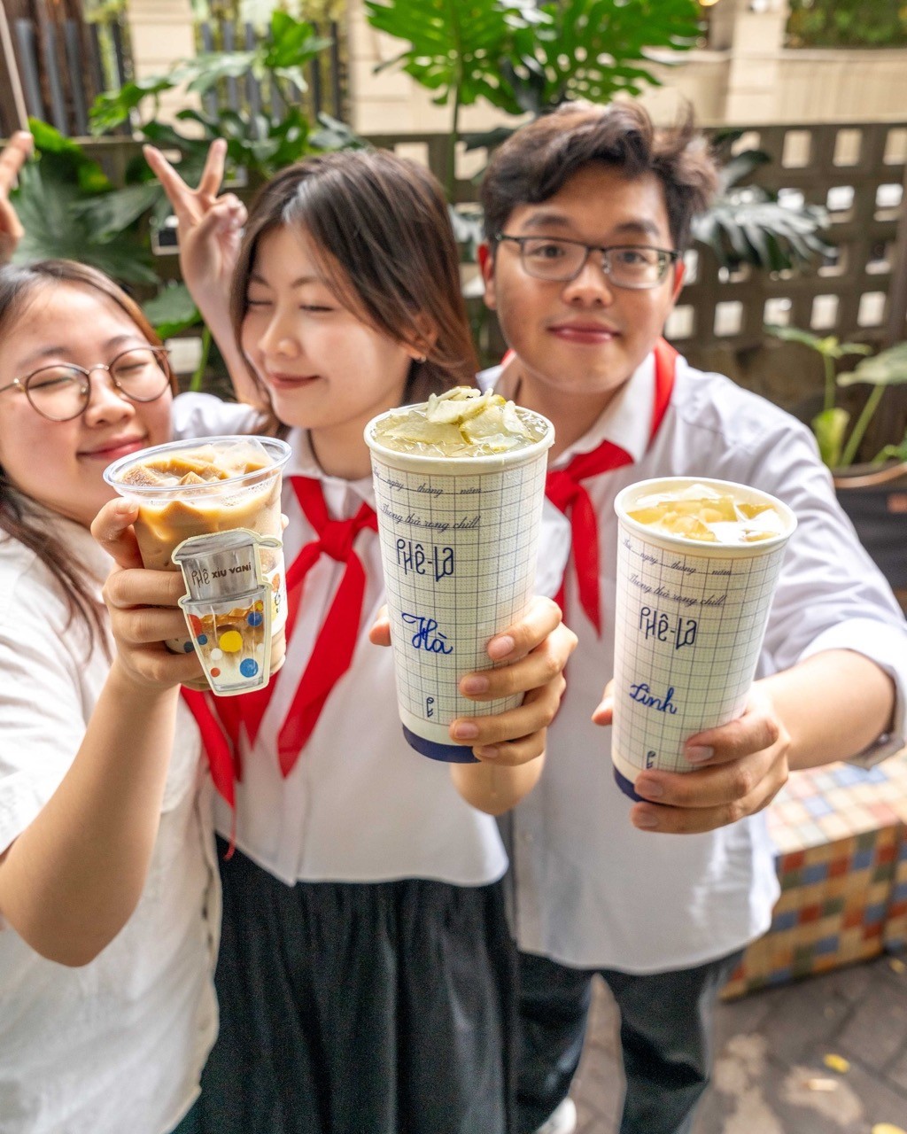 Khi thương hiệu “kể chuyện” bằng hoài niệm: Nostalgia Marketing và sức mạnh của ký ức