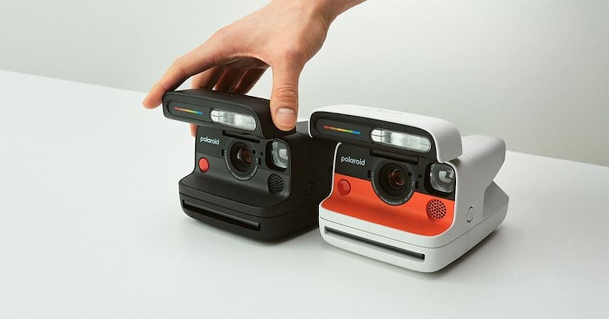 Poloroid ra mắt dòng máy ảnh Flip Analog mới để tiếp cận người dùng Gen Z.