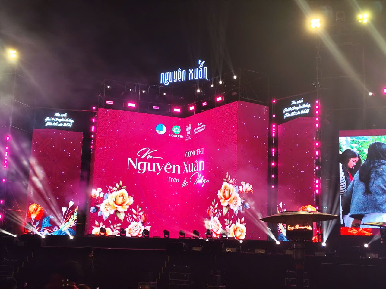 10 điểm kh&ocirc;ng c&oacute; nhưng của Concert Vẹn Nguy&ecirc;n Xu&acirc;n tr&ecirc;n t&oacute;c thầy