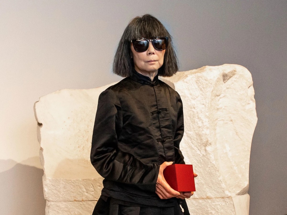 Fashion Icon #36: Rei Kawakubo – Phá cấu trúc, phản thời trang và thông điệp cất lên trong im lặng