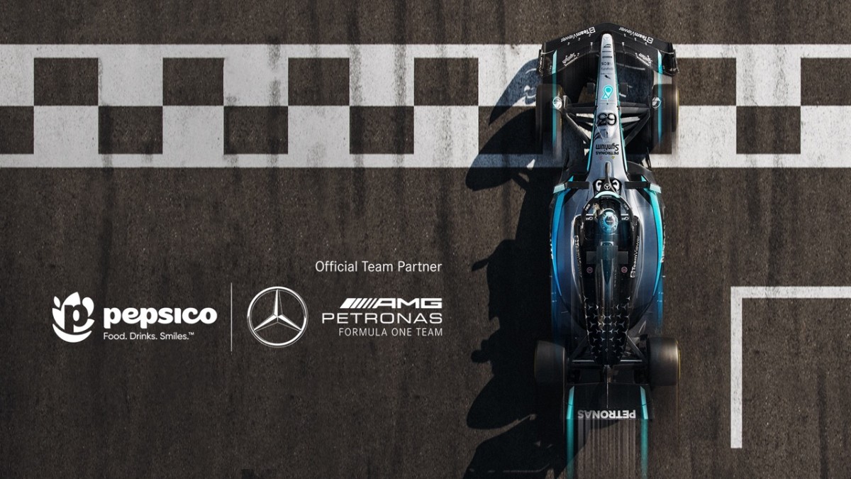 Sting Energy công bố quan hệ hợp tác toàn cầu với đội đua Mercedes-AMG PETRONAS F1