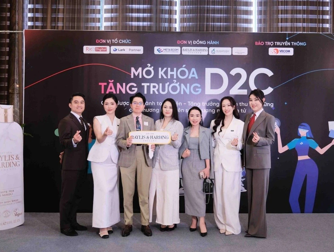Sự kiện “Mở khóa tăng trưởng D2C” đón Tổng Lãnh Sự Anh tham dự và phát biểu