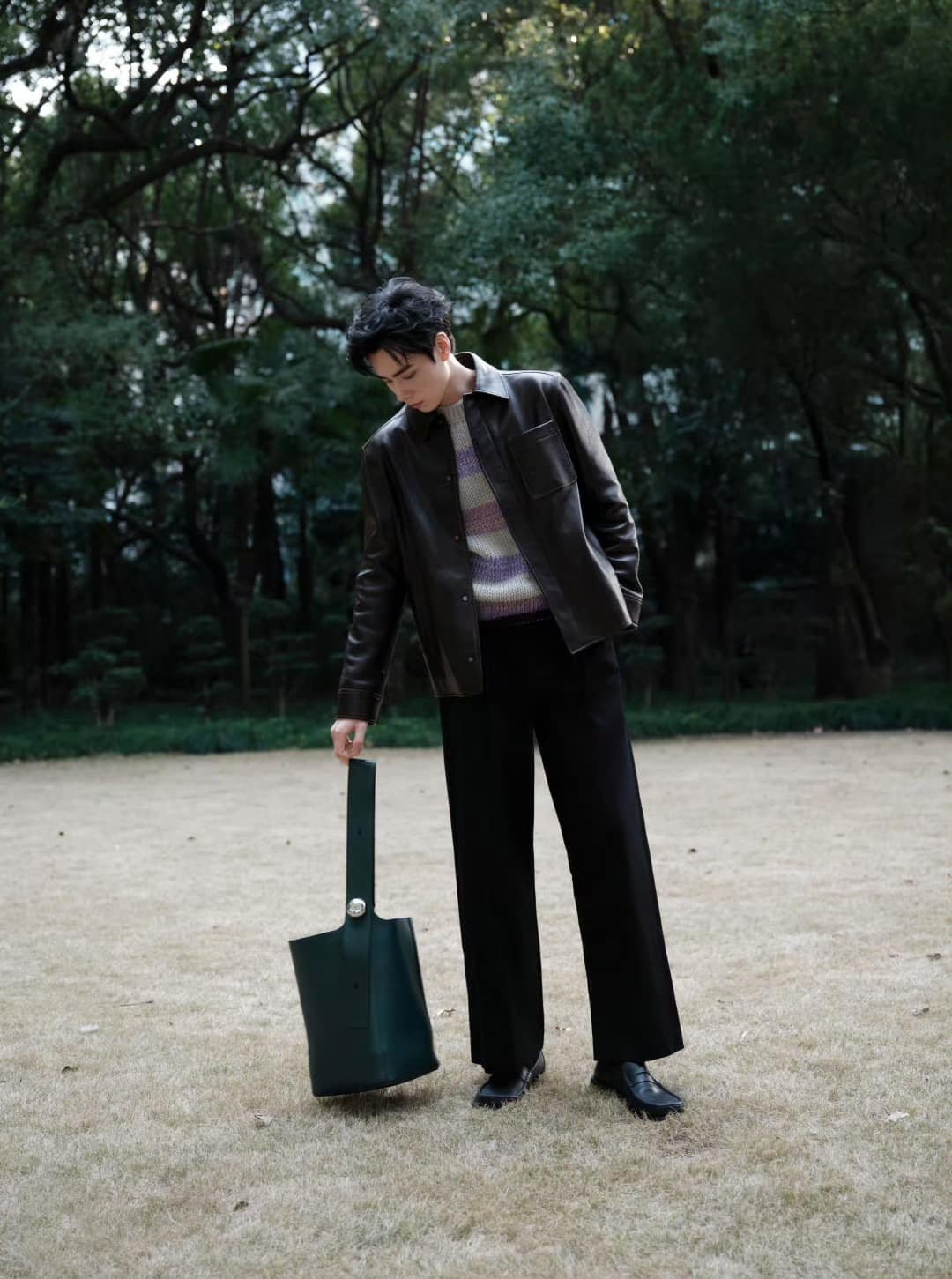 Fashion Icon #37: Jonathan Anderson – Giám đốc Sáng tạo “hướng nội” đại tài của thời trang xa xỉ