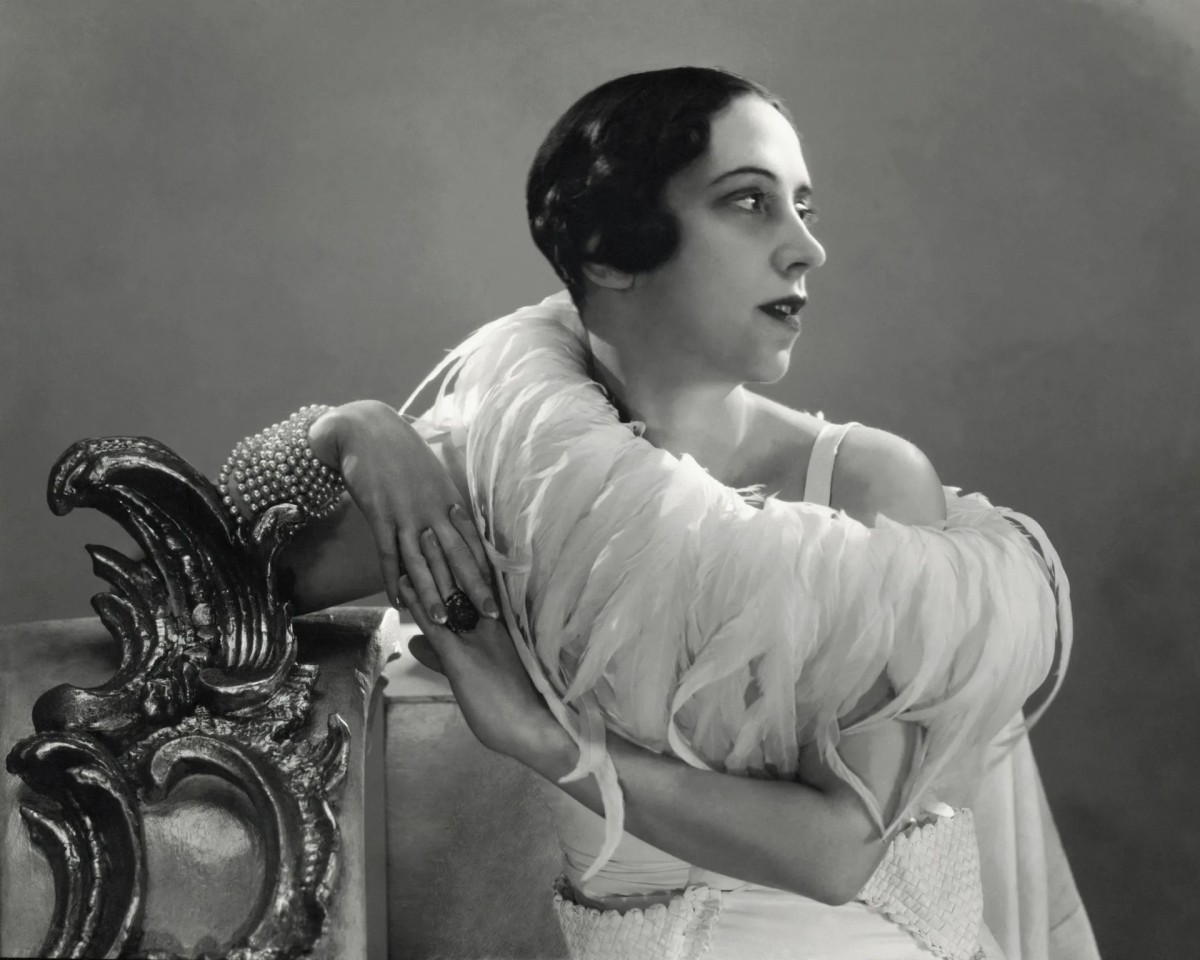 Fashion Icon #38: Elsa Schiaparelli – Kiến trúc sư của thời trang siêu thực và tư duy phá vỡ giới hạn