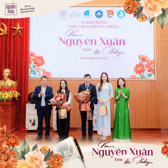 Từ sân trường đến concert: Nguyên Xuân biến tri ân thầy cô thành trải nghiệm văn hoá
