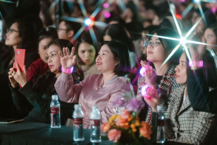 &ldquo;Vẹn Nguy&ecirc;n Xu&acirc;n tr&ecirc;n t&oacute;c thầy&rdquo;: Khi đ&ecirc;m nhạc Nguy&ecirc;n Xu&acirc;n trở th&agrave;nh dấu ấn văn ho&aacute; Việt