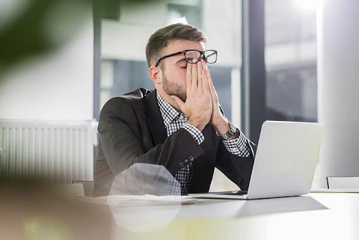 L&agrave;m g&igrave; khi bị qu&aacute; tải, kiệt quệ, mất phương hướng?