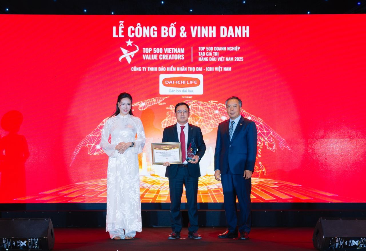 Dai-ichi Life Việt Nam được vinh danh “Top 500 Doanh nghiệp tạo giá trị hàng đầu Việt Nam 2025”