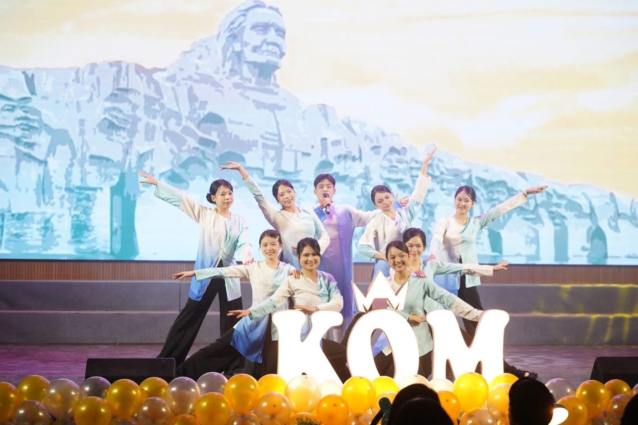 Chung kết Cuộc thi Vua Marketing 2025: Khi trí tuệ và bản lĩnh tạo nên dấu ấn
