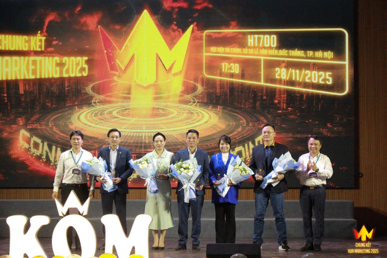 Chung kết Cuộc thi Vua Marketing 2025: Khi trí tuệ và bản lĩnh tạo nên dấu ấn