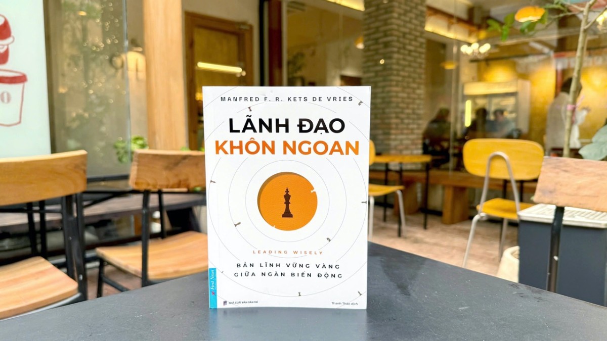 [Sách mới] “Lãnh đạo khôn ngoan”: 8 bài học nuôi dưỡng sự khôn ngoan trong thời đại AI