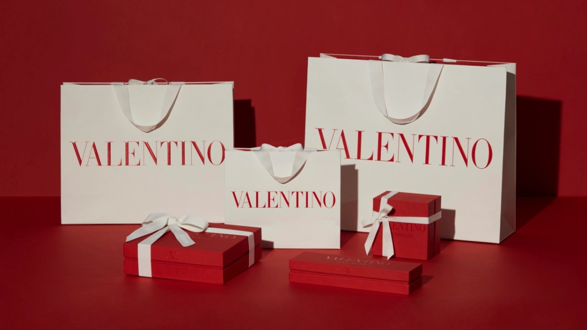 Fashion Branding: Một bộ packaging đầy đủ gồm có những gì?