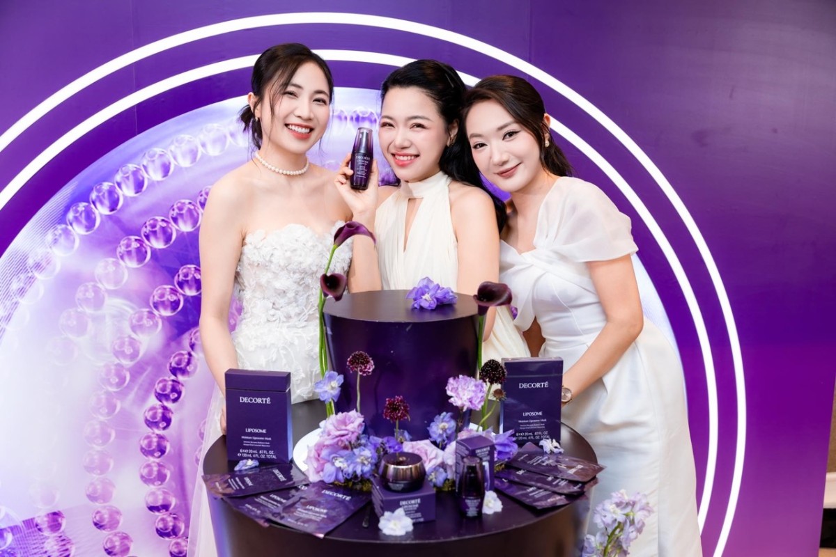 Brand Updates W4/2026: Sony bán một phần mảng TV cho TCL, Decorté gia nhập thị trường Việt Nam