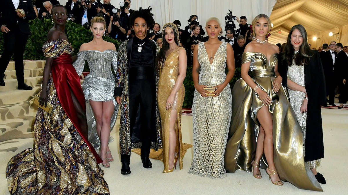 Phía sau thảm đỏ Met Gala: Từ bài toán ROI triệu đô đến chiến lược “thống trị” văn hóa đại chúng