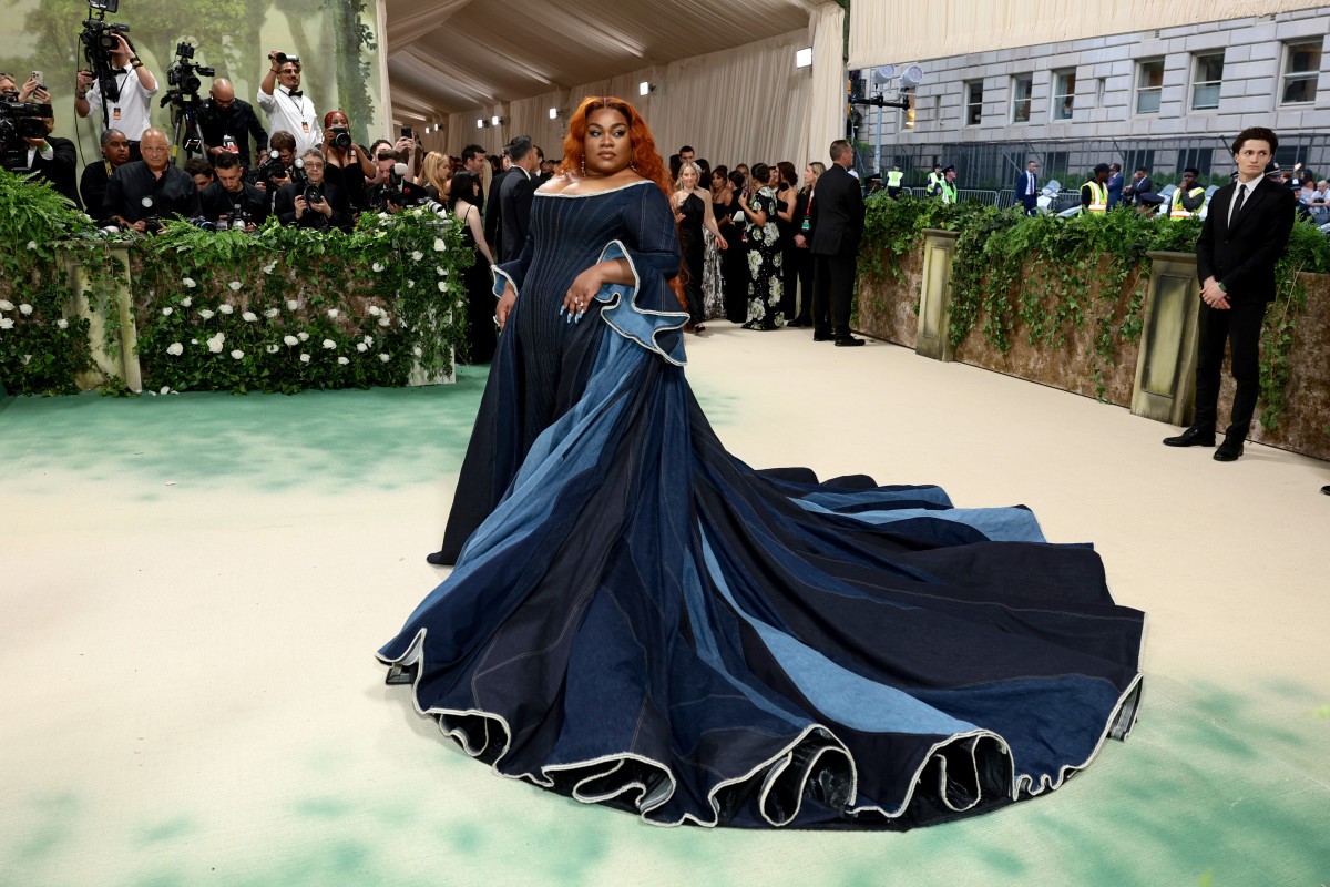 Phía sau thảm đỏ Met Gala: Từ bài toán ROI triệu đô đến chiến lược “thống trị” văn hóa đại chúng