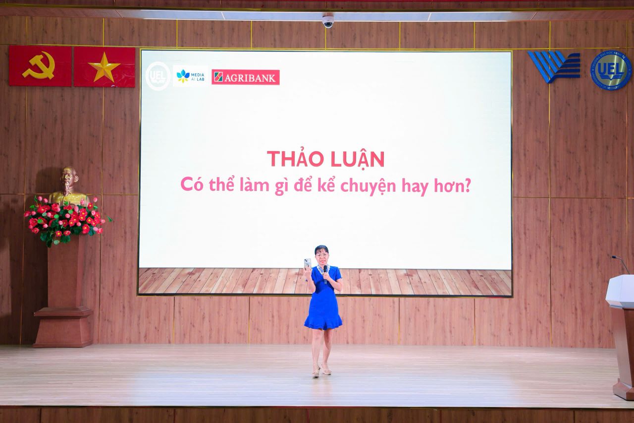 Chuy&ecirc;n gia hướng dẫn quay phim, kể chuyện bằng video tr&ecirc;n điện thoại th&ocirc;ng minh.