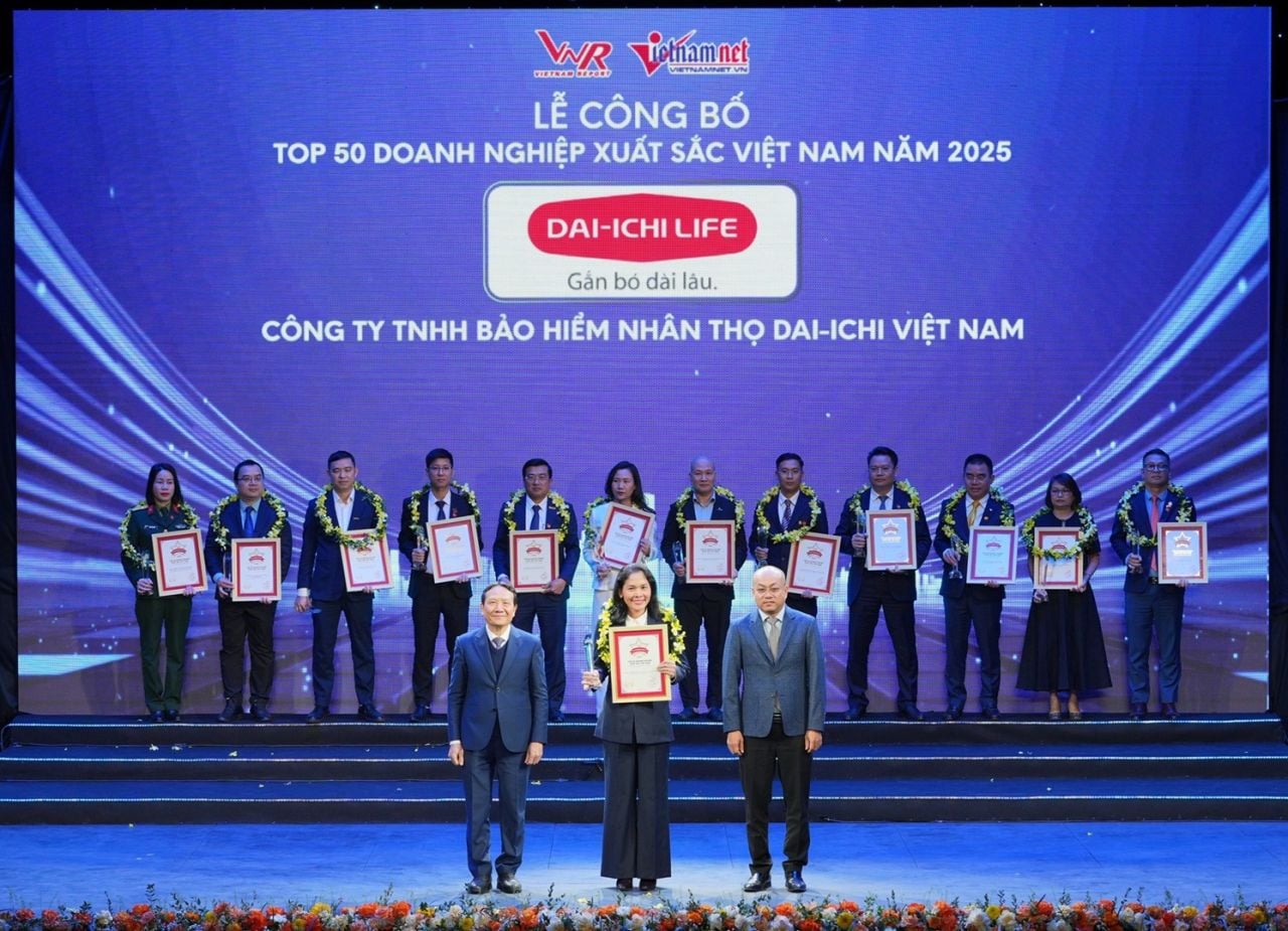 Dai-ichi Life Việt Nam được vinh danh “Top 500 Doanh nghiệp lớn nhất Việt Nam” 10 năm liên tiếp (2016-2025)