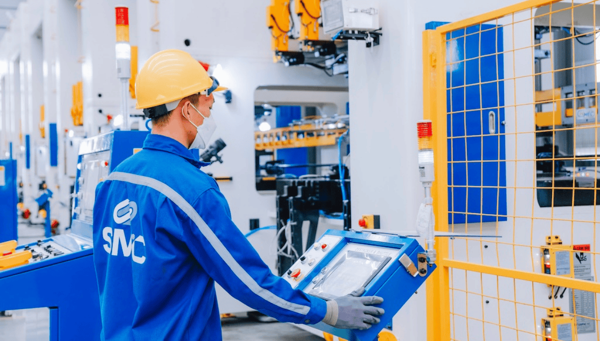 Điều quan trọng nhất SME có thể học từ SMC là đầu tư cho con người, cho tư duy quản trị và cho khả năng học hỏi dài hạn.