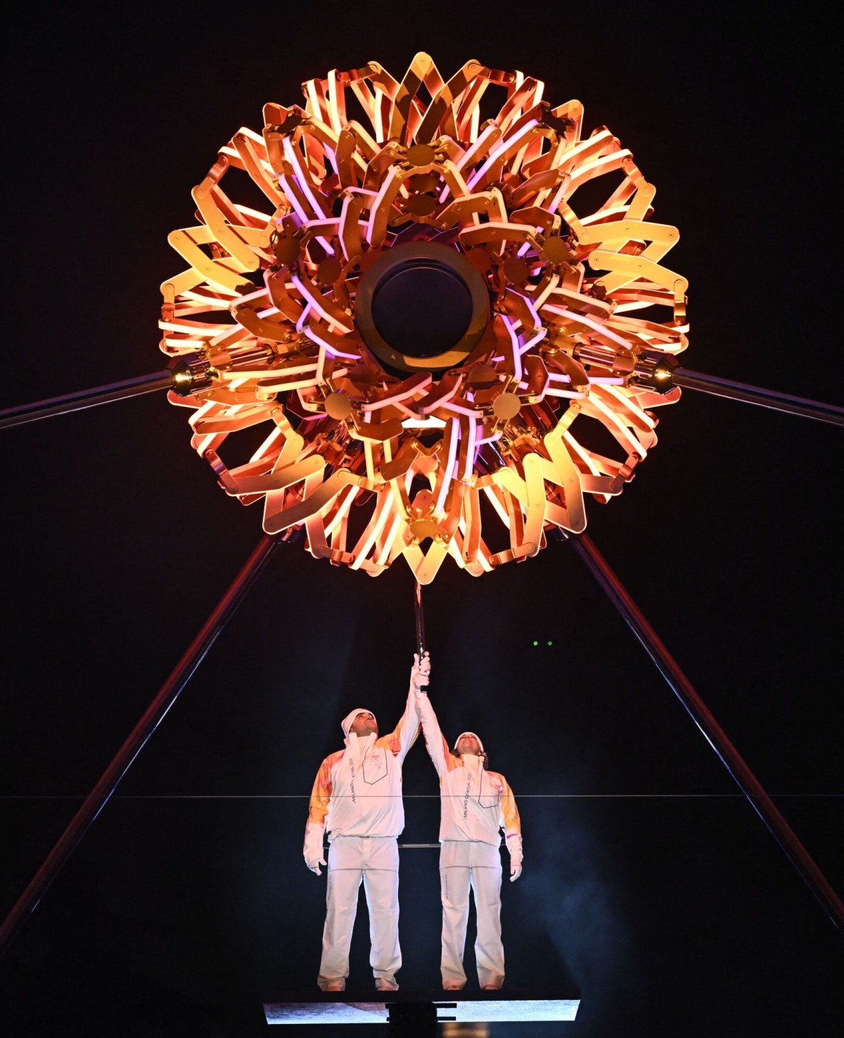 Lễ khai mạc Olympic mùa Đông 2026: Một sản phẩm truyền thông được thiết kế đến từng lớp ý nghĩa