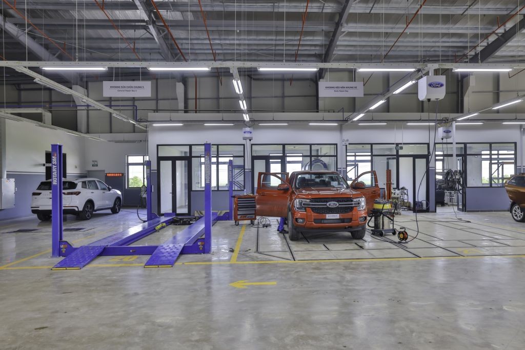 Ford Việt Nam chính thức ra mắt đại lý Huế Ford theo tiêu chuẩn đại lý mới toàn cầu