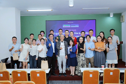Lãnh đạo doanh nghiệp Top VN500 chia sẻ bí quyết “giữ tâm bất biến” giữa “thị trường vạn biến”