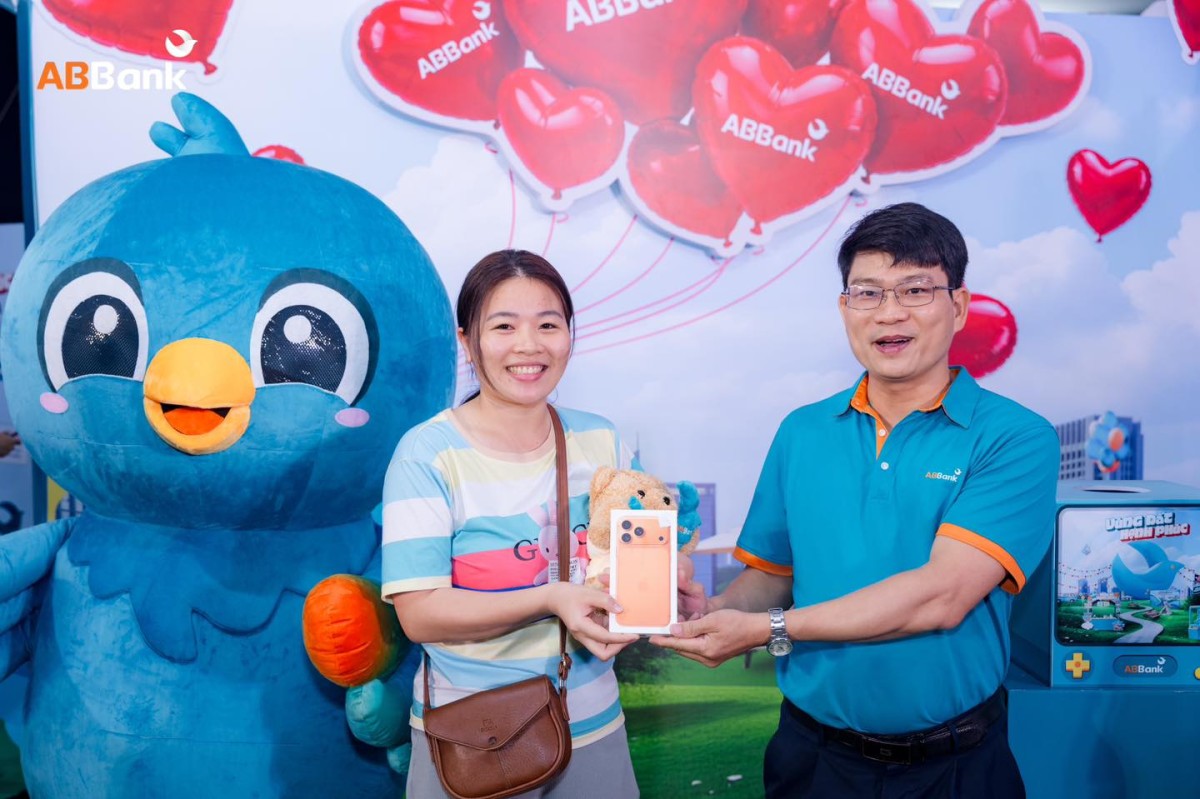 Tái định vị bằng cảm xúc: ABBank và chiến lược xây dựng “Ngân hàng kiến tạo hạnh phúc”