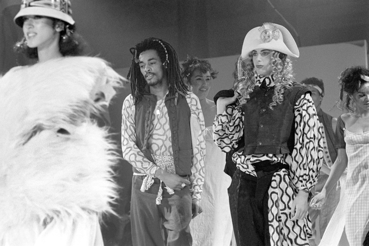 Fashion Icon #41: Vivienne Westwood – “Kẻ ngoại đạo” đã viết nên một ngôn ngữ thời trang phản hệ thống