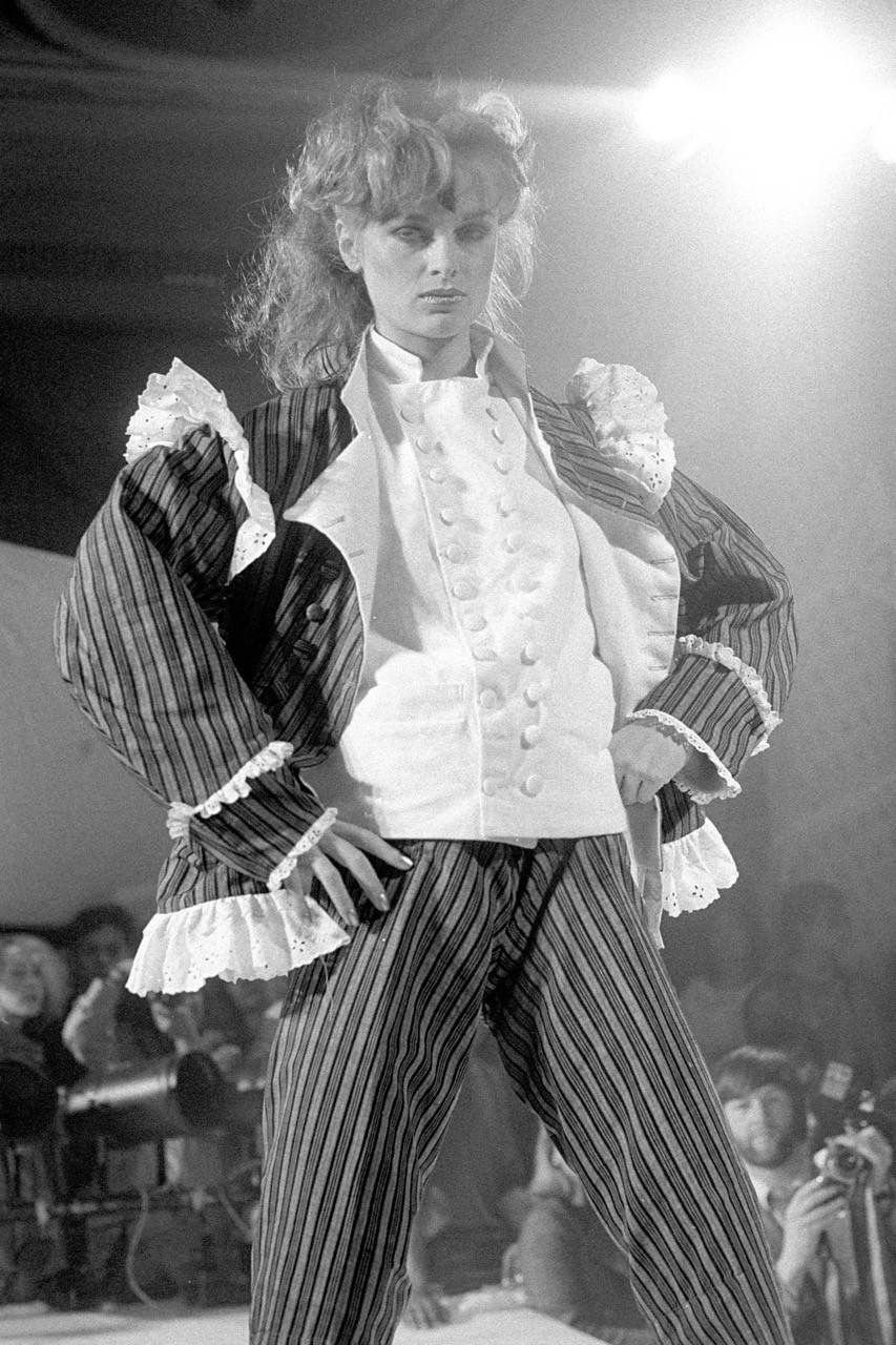 Fashion Icon #41: Vivienne Westwood – “Kẻ ngoại đạo” đã viết nên một ngôn ngữ thời trang phản hệ thống