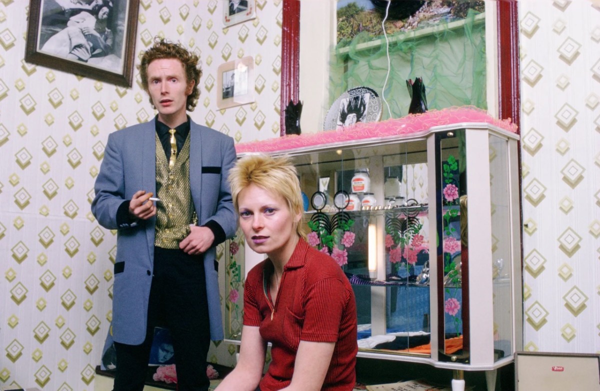 Fashion Icon #41: Vivienne Westwood – “Kẻ ngoại đạo” đã viết nên một ngôn ngữ thời trang phản hệ thống