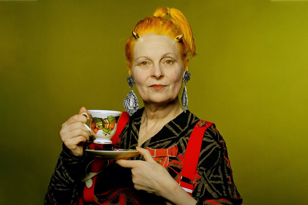 Fashion Icon #41: Vivienne Westwood – “Kẻ ngoại đạo” đã viết nên một ngôn ngữ thời trang phản hệ thống