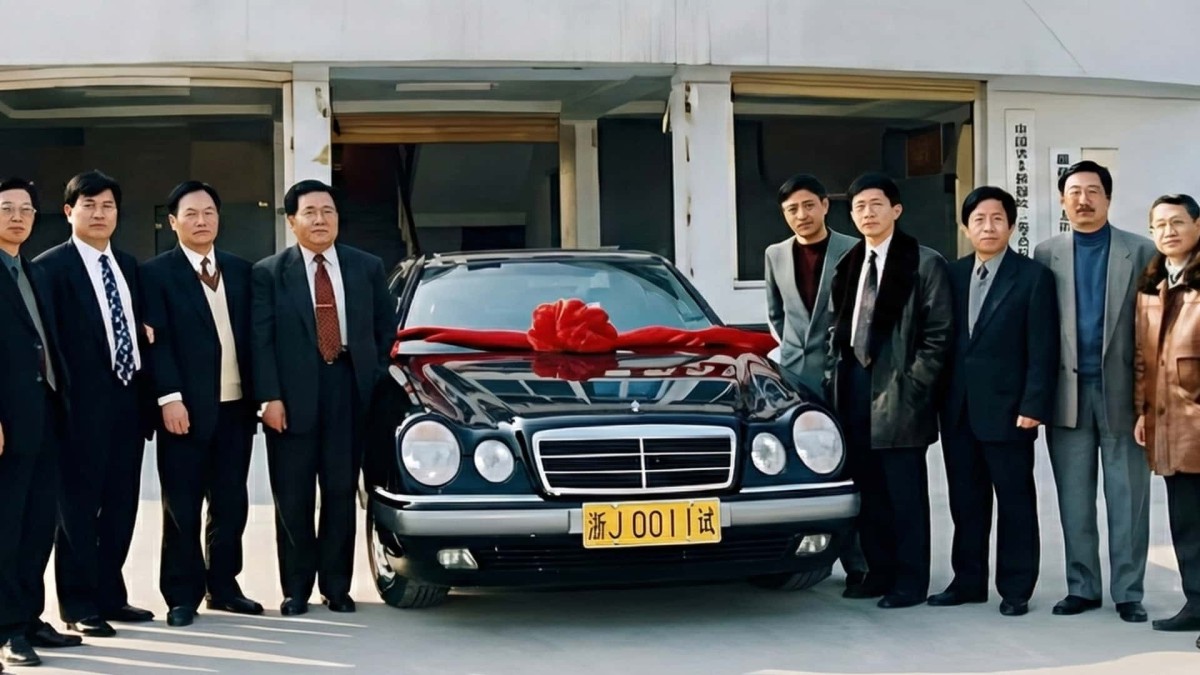 Geely: Đứng trên vai người khổng lồ để trở thành người khổng lồ