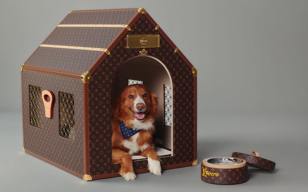 Pet Economy: Tại sao Hermès bán bát ăn 1.100 USD dành cho thú cưng?