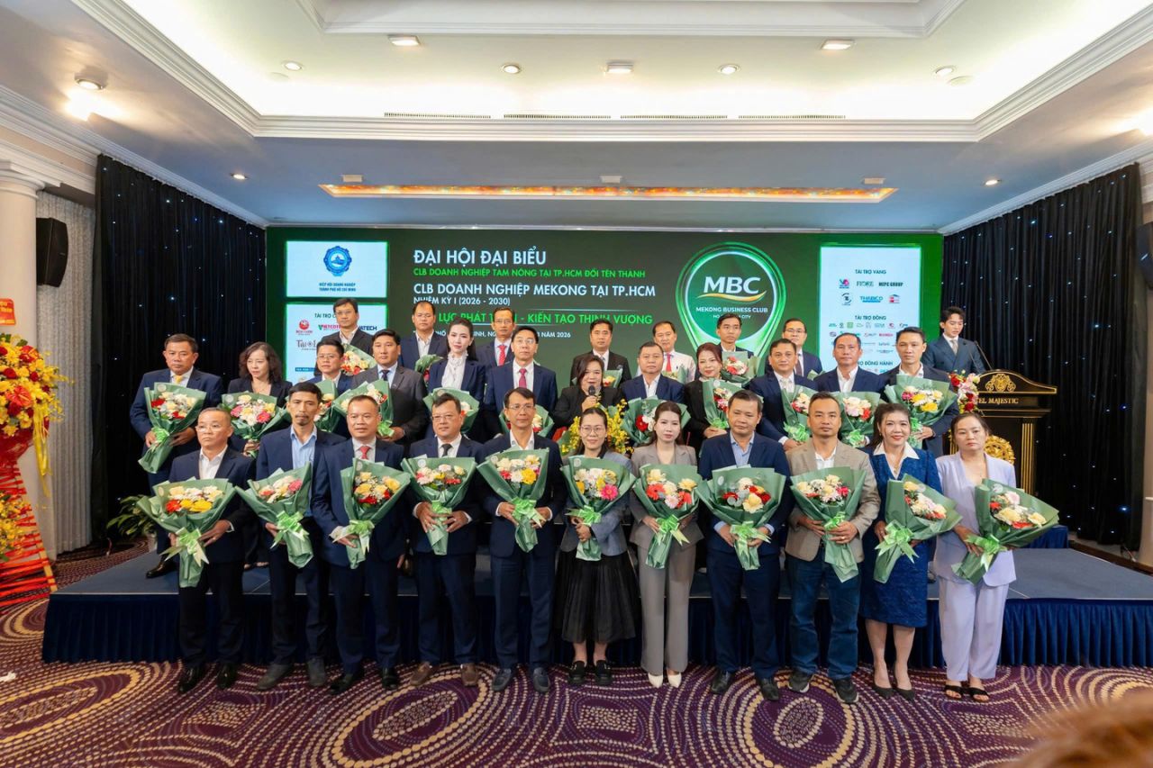 Khi T&acirc;n Ph&oacute; Chủ tịch CLB Doanh nghiệp Mekong tại TP.HCM l&agrave; Hoa hậu