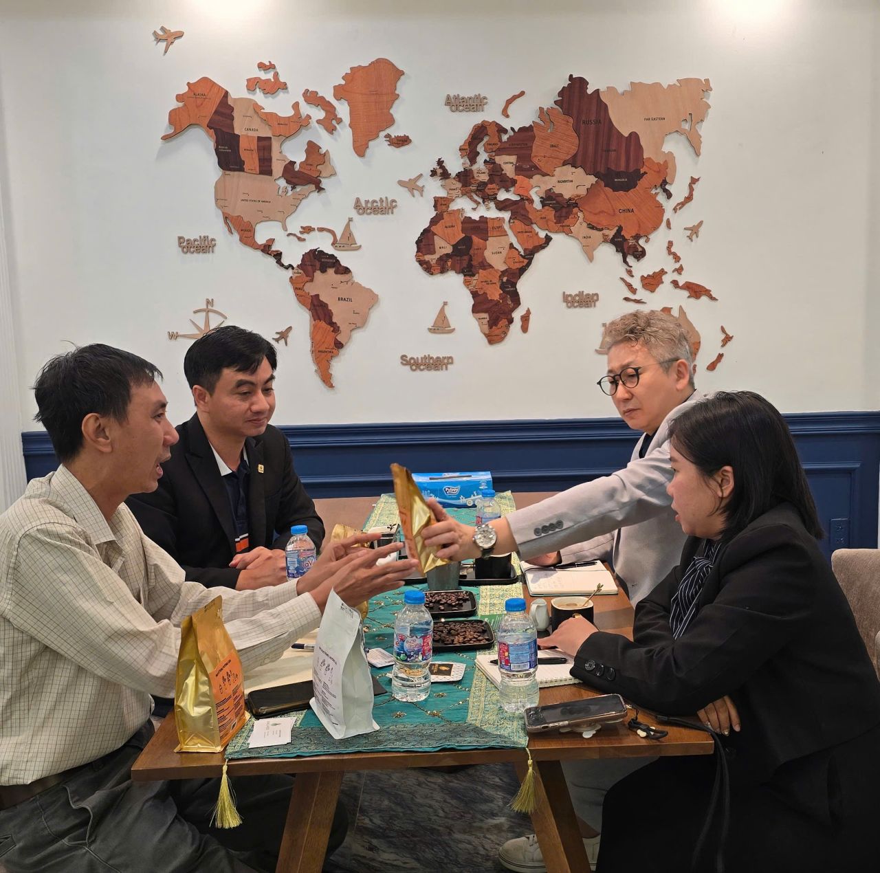 Building Bridges for Vietnam - Korea Agricultural Cooperation in the Era of Green Transformation