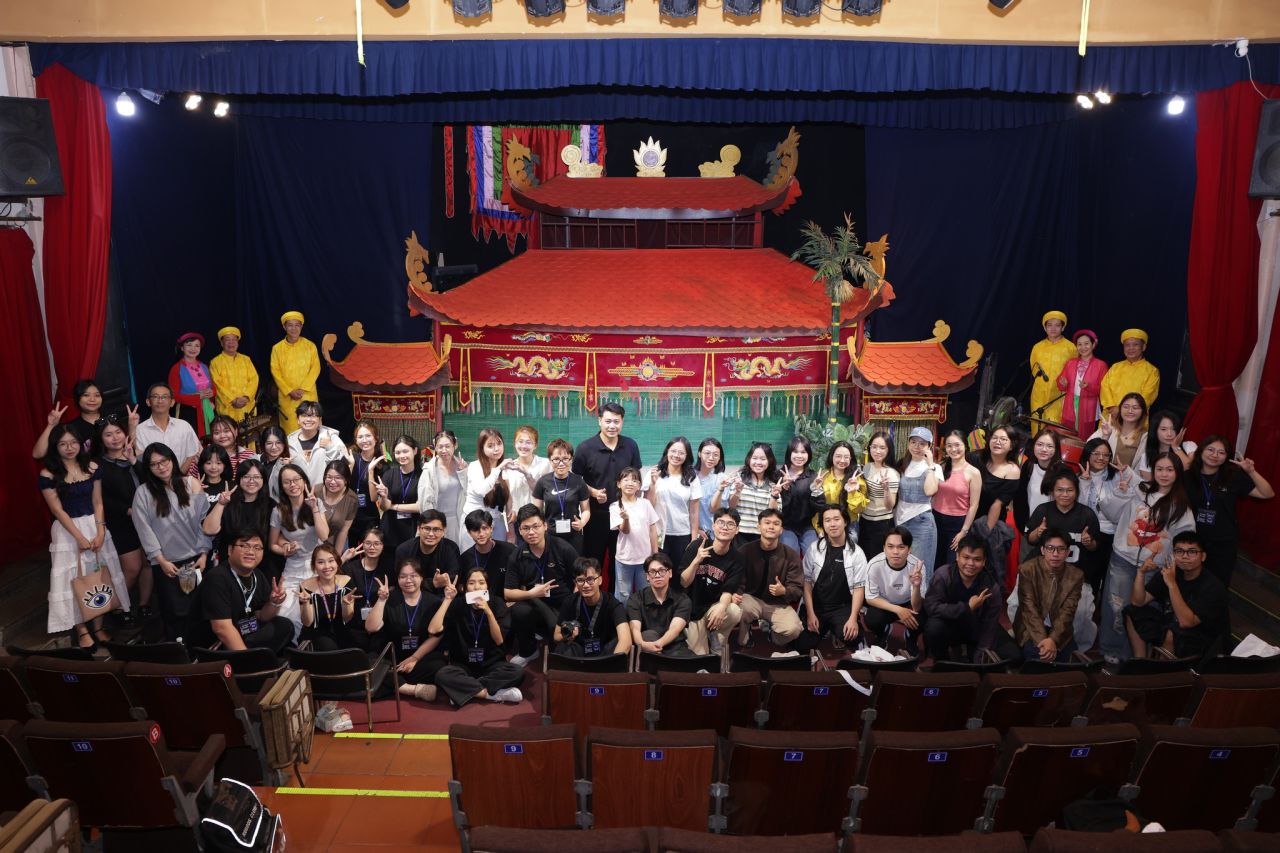 Âm vang rối nước: Workshop trải nghiệm - Nơi Gen Z thổi hồn vào rối gỗ